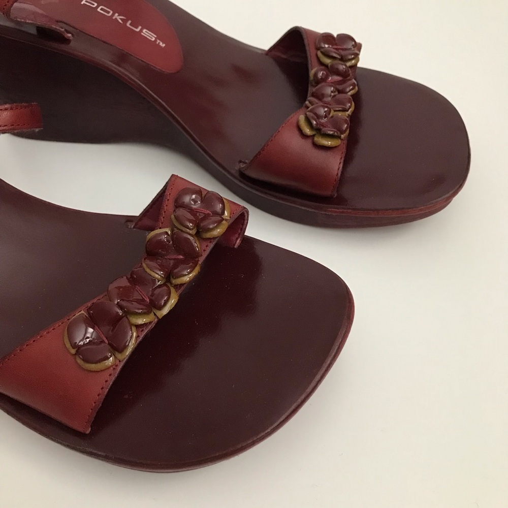 Vintage Leather Wood Sandals - Picture 4 of 9